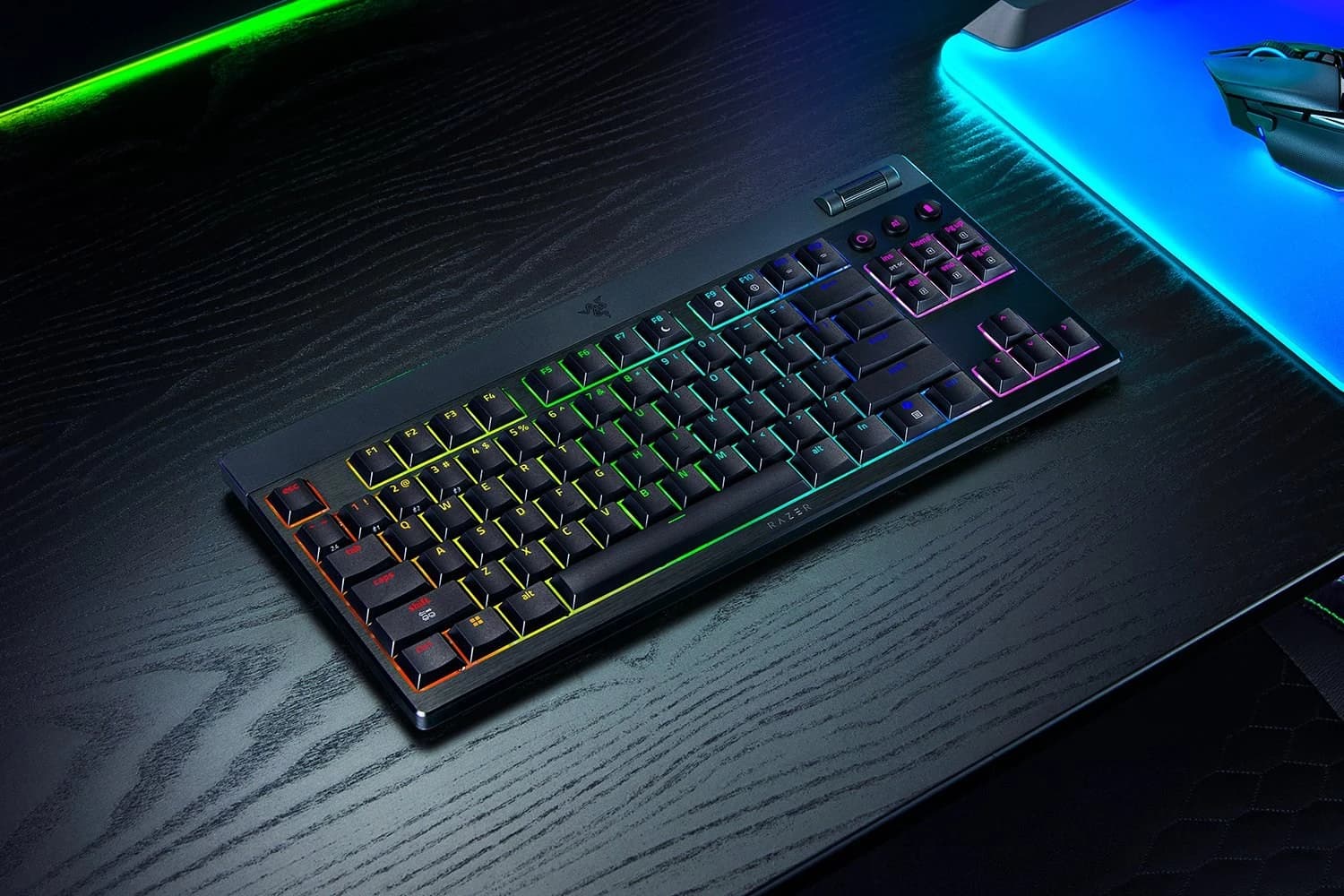 Razer BlackWidow V4 Low-Profile Tenkeyless HyperSpeed Green Switch US